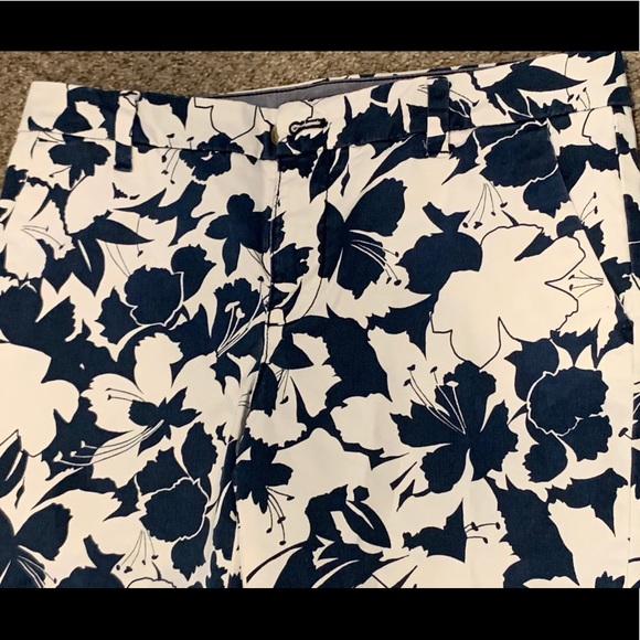 Tommy Hilfiger Island Khaki Slacks - Picture 4 of 5